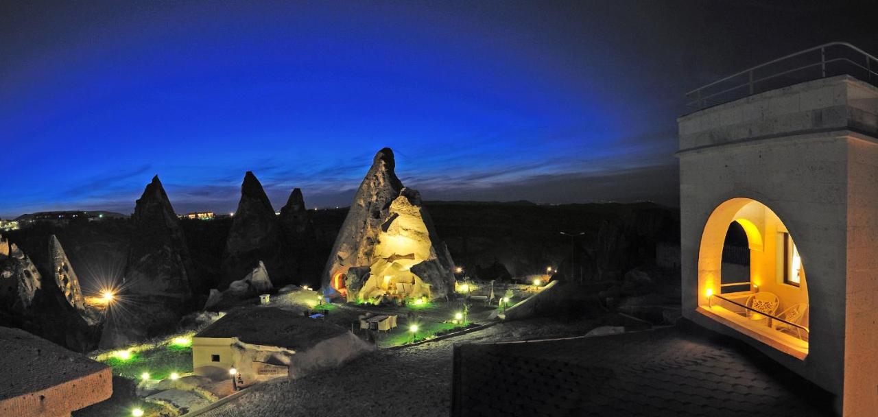 Anatelein Cave Hotel Üchisar Bagian luar foto