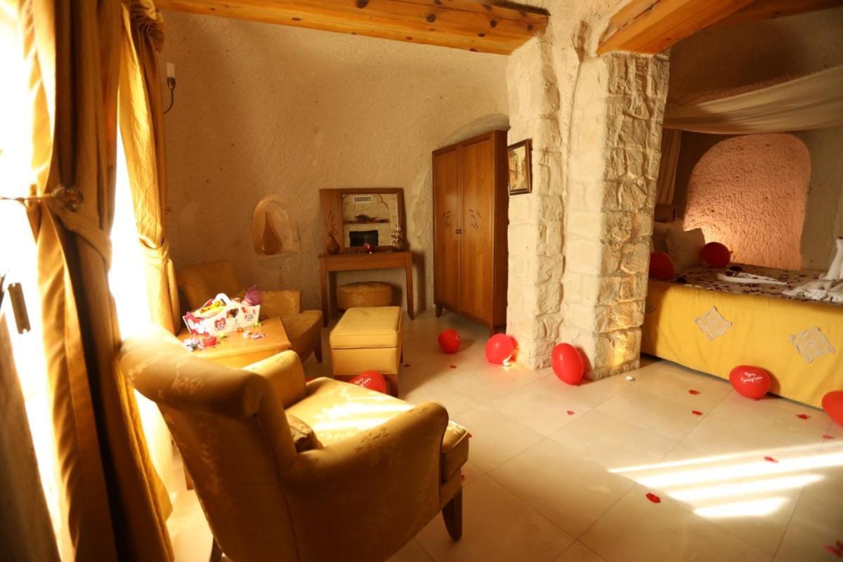 Anatelein Cave Hotel Üchisar Ruang foto