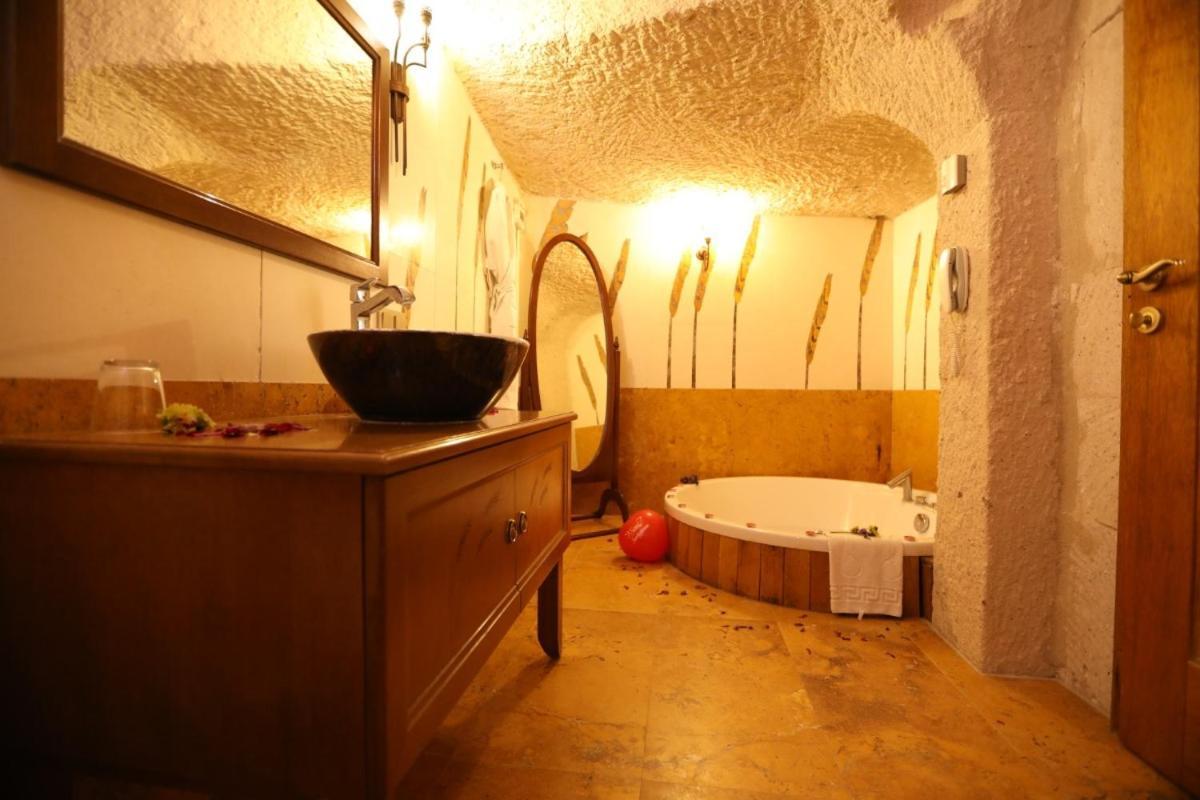Anatelein Cave Hotel Üchisar Ruang foto